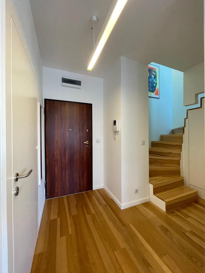 Elegant Apart-800M Main Square-Parking And Lift Breslavia Exterior foto